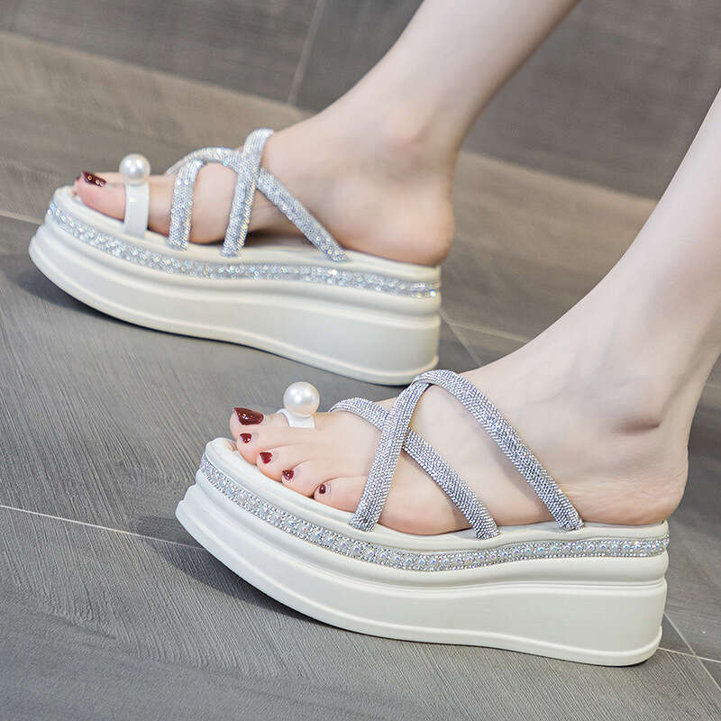 2025 New Summer Thick-Soled Outdoor Slippers For Women With Rhinestone Cross New Straps, Platform Fairy Style Beach Sandals