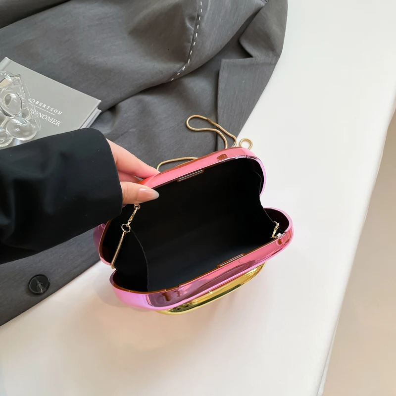 Ladies Vintage Crossbody Bag with Chain Versatile Sling Magnetic Buckle Elegant Evening Shopping Travel Party Phone 250614