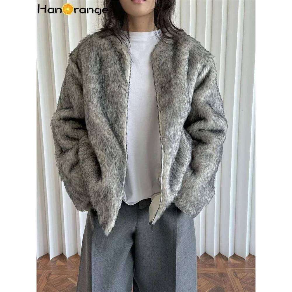 HanOrange 2024 Winter Retro Imitation Fur Eco Long Hair Parkas Women Fluffy Warm Comfortable Quilted Jacket Gray