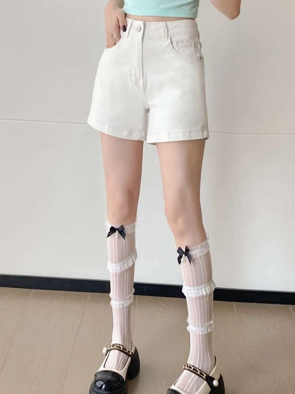 Solid Color Wide Short Jean Pants Woman Normal Outfits Y2k Harajuku Wholesale Design Jorts Designer XL Denim Shorts for Women