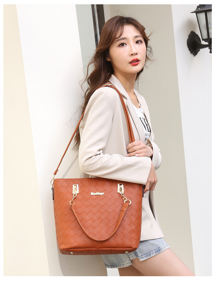 Free Shipping 2025 New Designer Bag Fashionable And High-quality Shopping Bag Women's Retro Multiple Piece Set Mother And Women's Bag Woven 