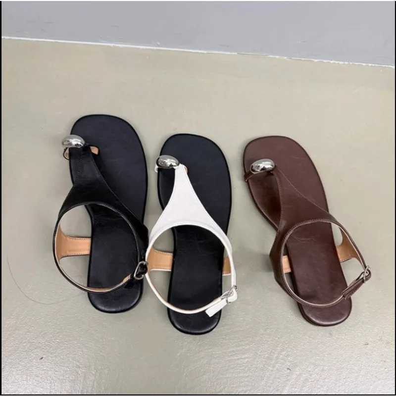 2025Concise Clip Toe Strap Sandals Woman Summer Elegant Pu Leather Flat Gladiator Shoes Casual Design Flip Flops Z250617