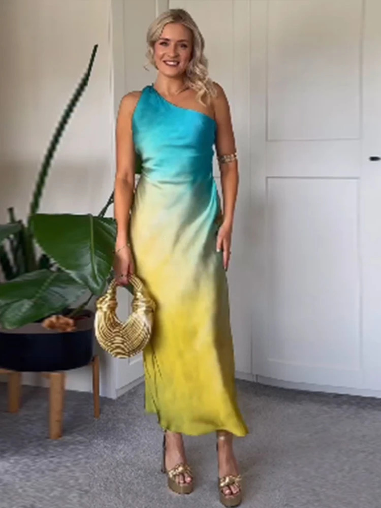 Fashion Diagonal Collar Gradient Print Midi Dress Women One Shoulder Sleeveless Backless Long Dress Summer Lady Party Robe 250616