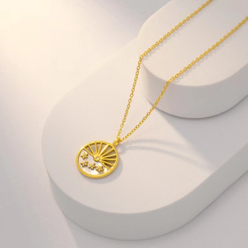 Fashion Light Style White Mother-of-Pearl Inlaid Star Round Pendant Necklace for Women Titanium Steel Non-Fading Jewelry