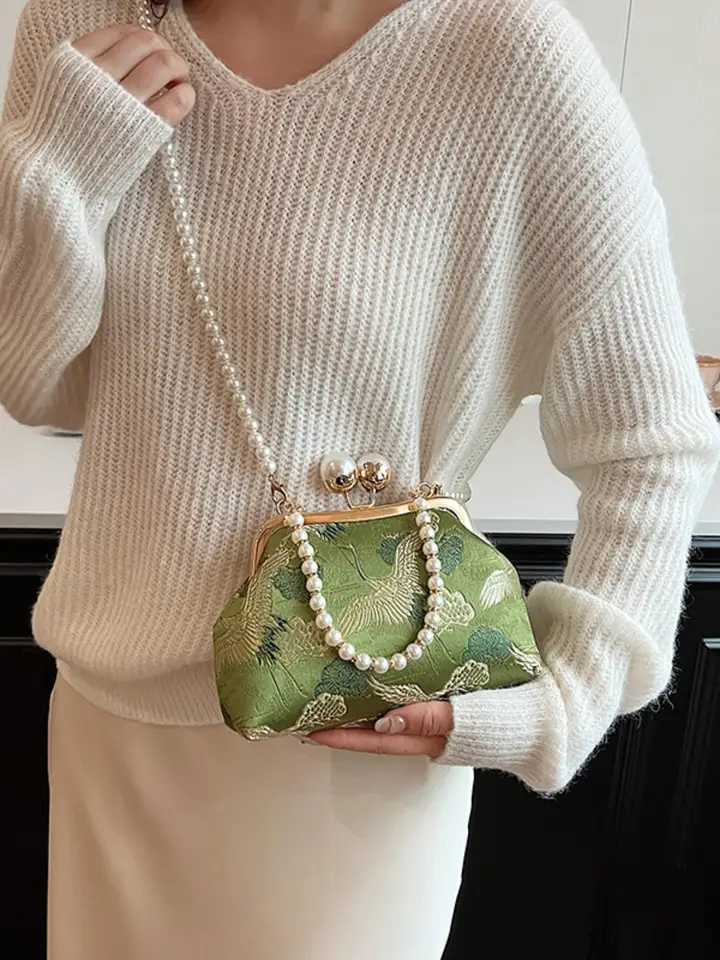Fashionable And Clip-On Chinese Evening Bag With Contrasting Flower Print Simple Pearl Chain Elegant Crossbody Bag Z250617