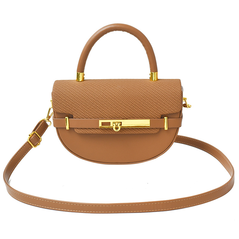 Free shipping 2025 designer Shoulder Bags womans ladies flap lady fashion casual chain handbag women pink white crossbody Underarm messenger armpit ba