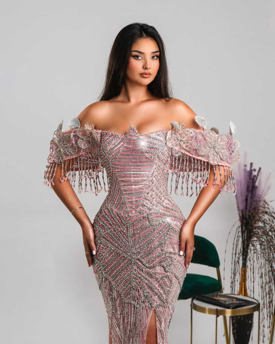 Vintage Beaded Tassels Prom Dresses Sexy Sequined Crystal Evening Dress Side Slit Floral Appliques Party Gown Customized