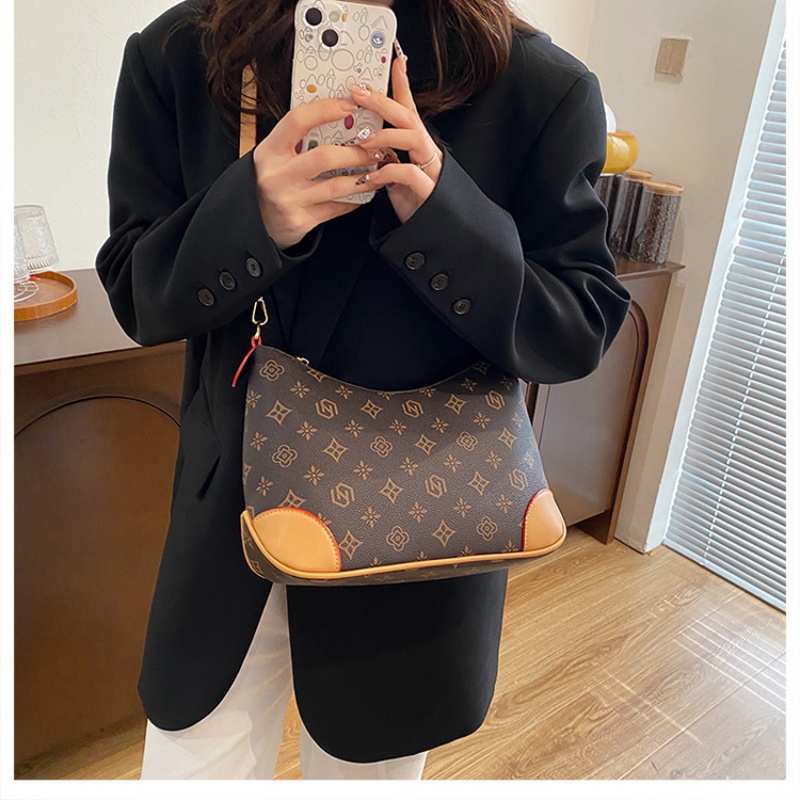 2025 Free Shipping Women's Designer Luxury Fashion Vintage Underarm Bag Shoulder Bag Crossbody Bag brown khaki
