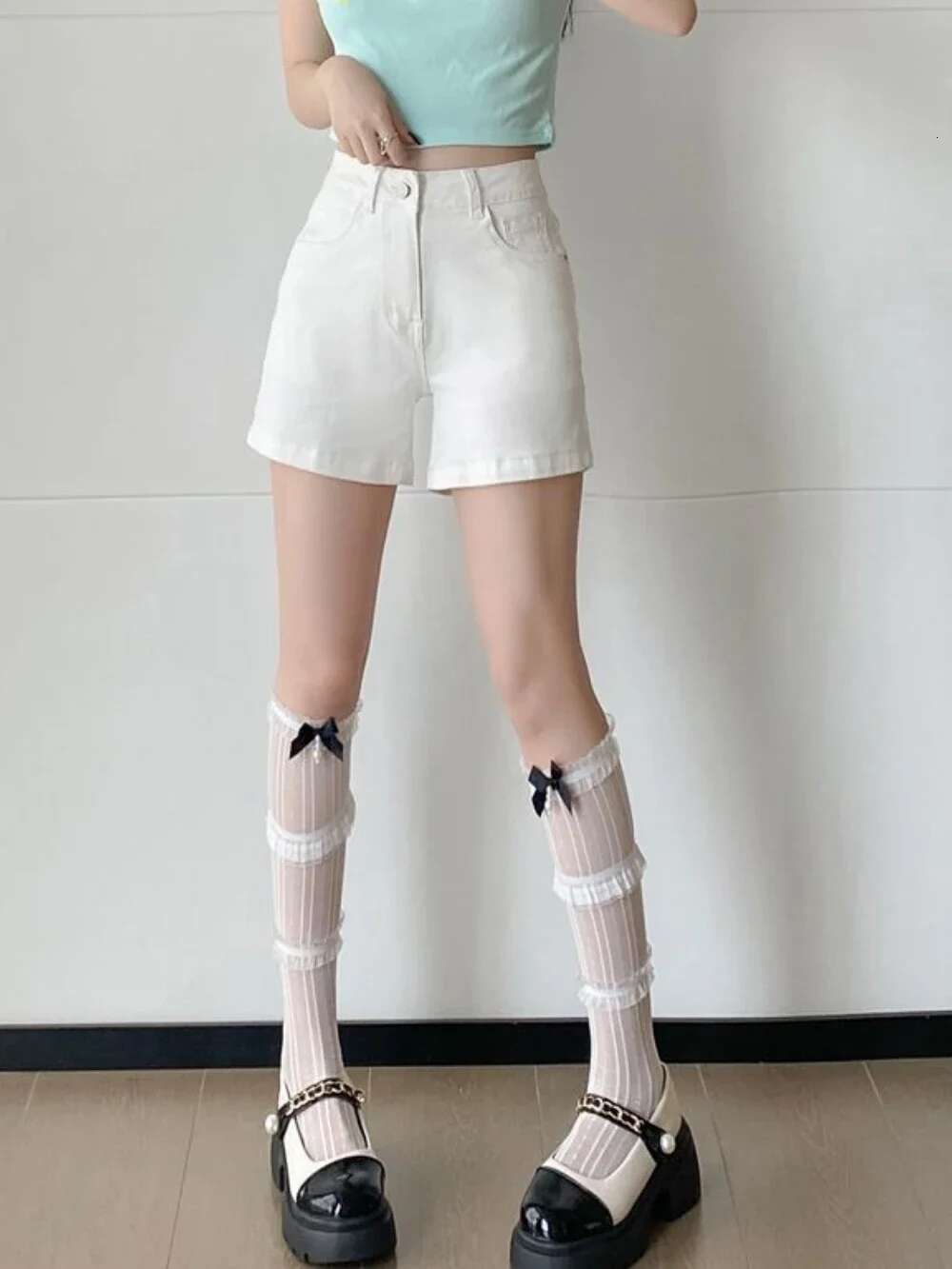 Solid Color Wide Short Jean Pants Woman Normal Outfits Y2k Harajuku Wholesale Design Jorts Designer XL Denim Shorts for Women