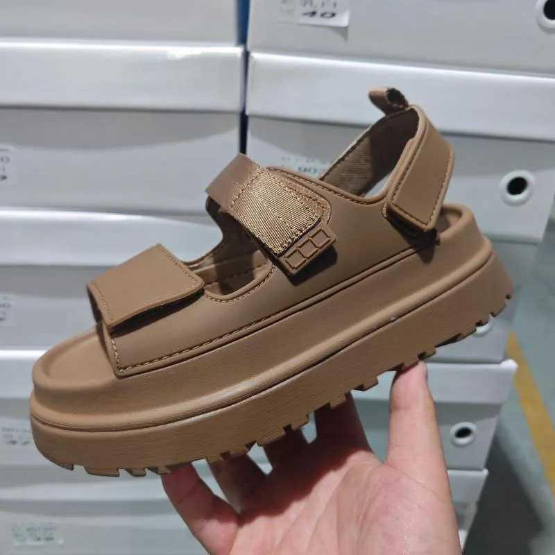 Sandals for Women 2025 Casual Outdoor Fashion Comfortable Causal Ladies Sandal High Quality Summer Platform Beach Sandals Shoes Z250617