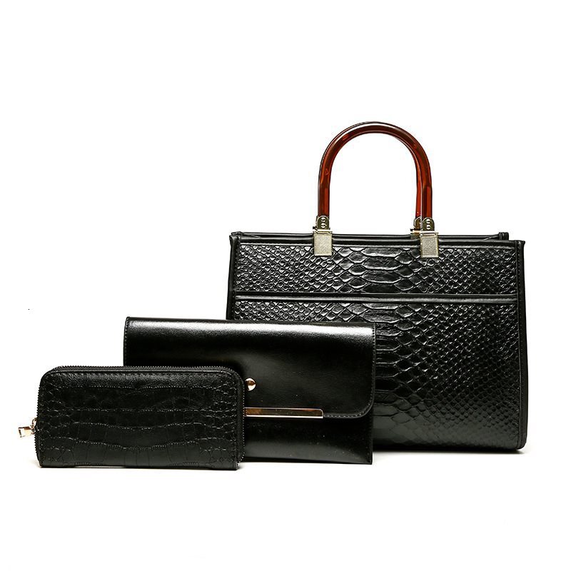 Free Shipping 2025 New Designer Bag Fashionable And High-quality Shopping Bag Retro Three Piece Set Large Capacity Snake Pattern Women's Single S