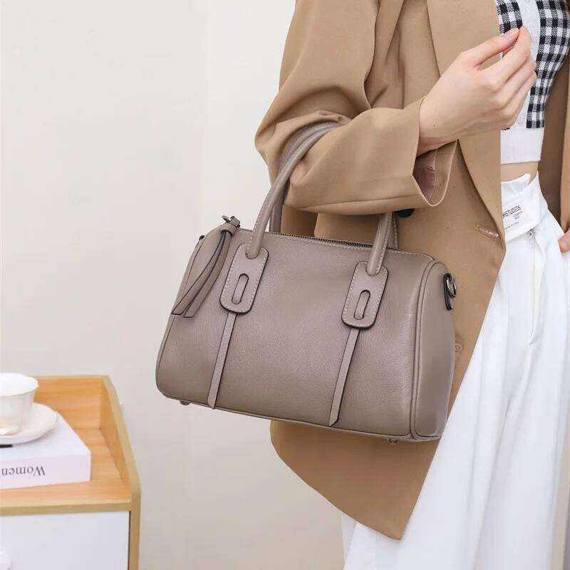 2025 New Women Cow Tote Bag Solid Pattern Genuine Leather Handbag Fashion Ladies Cowhide Shoulder Or Sling Bags