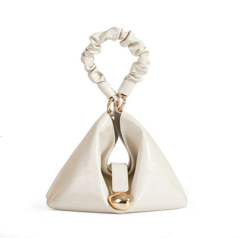 Shoulder Bag For Women New Fashion Soft Cow Leather Versatile Commuter Crossbody Bags Small Square Handbag Design Sense Handle