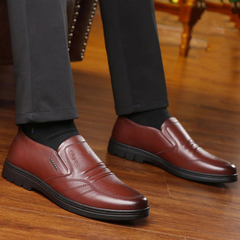Mens CLassic Leather Shoes Soft Sole Business Casual Loafers Black Offic Worlking Lowtop Slip on Formal 250612