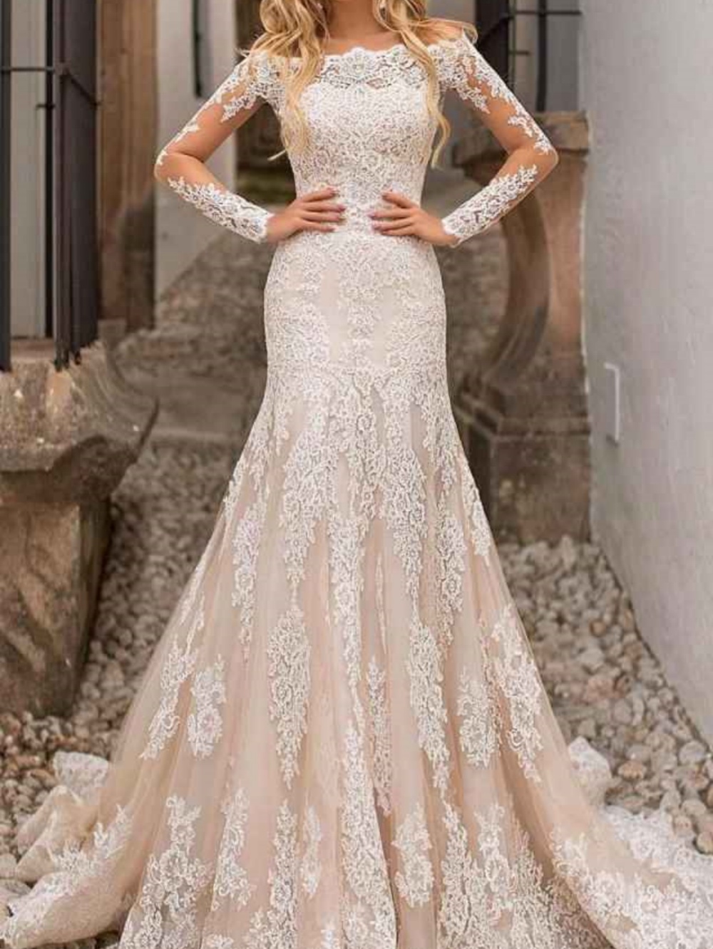 Elegant Mermaid Wedding Dress Off Shoulder Appliques Lace Bride Gowns Long Sleeve Floor Length Bridal Dresses Customized
