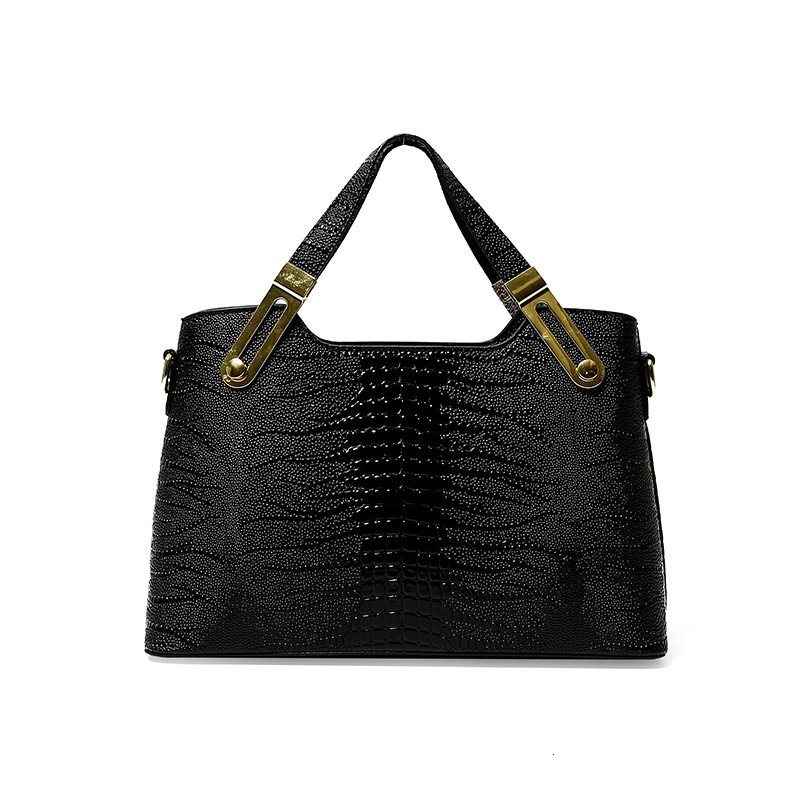Free Shipping 2025 New Designer Bag Retro Solid Color Embossed Women's Shoulder Handbag Elegant And Fashionable High-quality Shopping Bag
