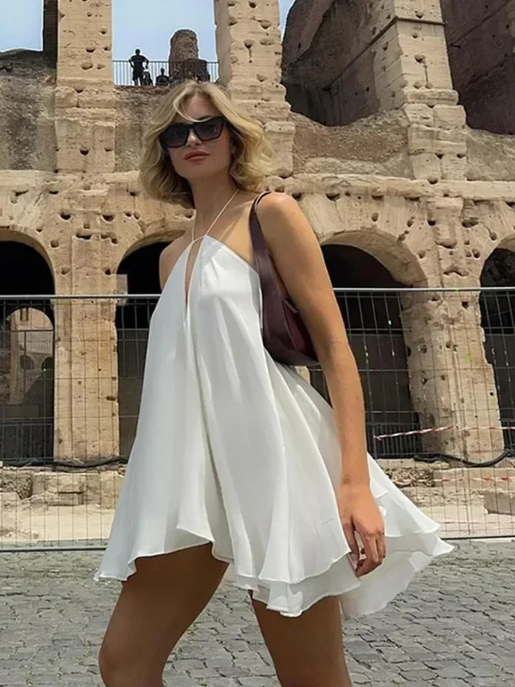 Elegant Strapless Pleat Halter Vestido Women Chic Sleeveless Solid Off Shoulder Backless Lace Up Dress 2025 Holiday Beach Outfit 250616