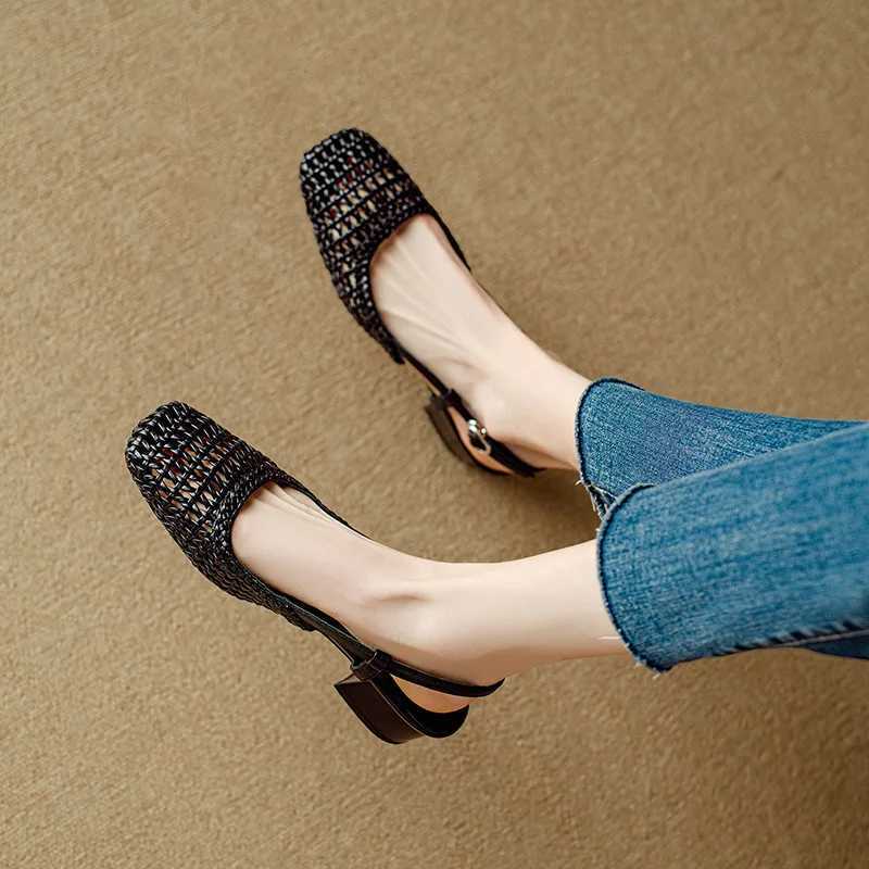 French Square-Toed Woven High-Heeled Sandals 2025 Summer New Skeletonized Fashionable Leather Fabric Mid-Heel Womens Shoes Z250617