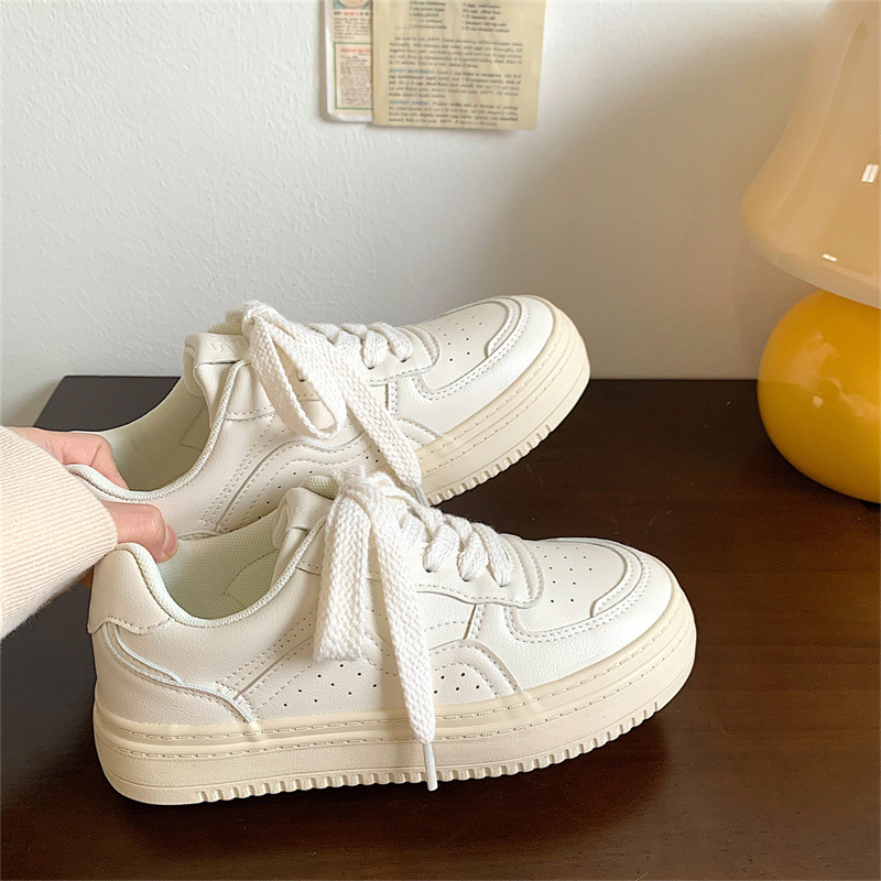 2025 New Popular Spring Women's Casual Shoes Retro Sports Shoes Thick Soled Height Increasing Board Shoes