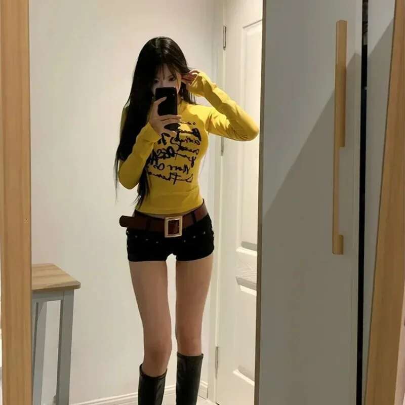 Yellow Top Female Korean Clothing With Sleeves Womens Long Sleeve T-shirt Pulovers Youthful Clothes Harajuku Fashion Popular