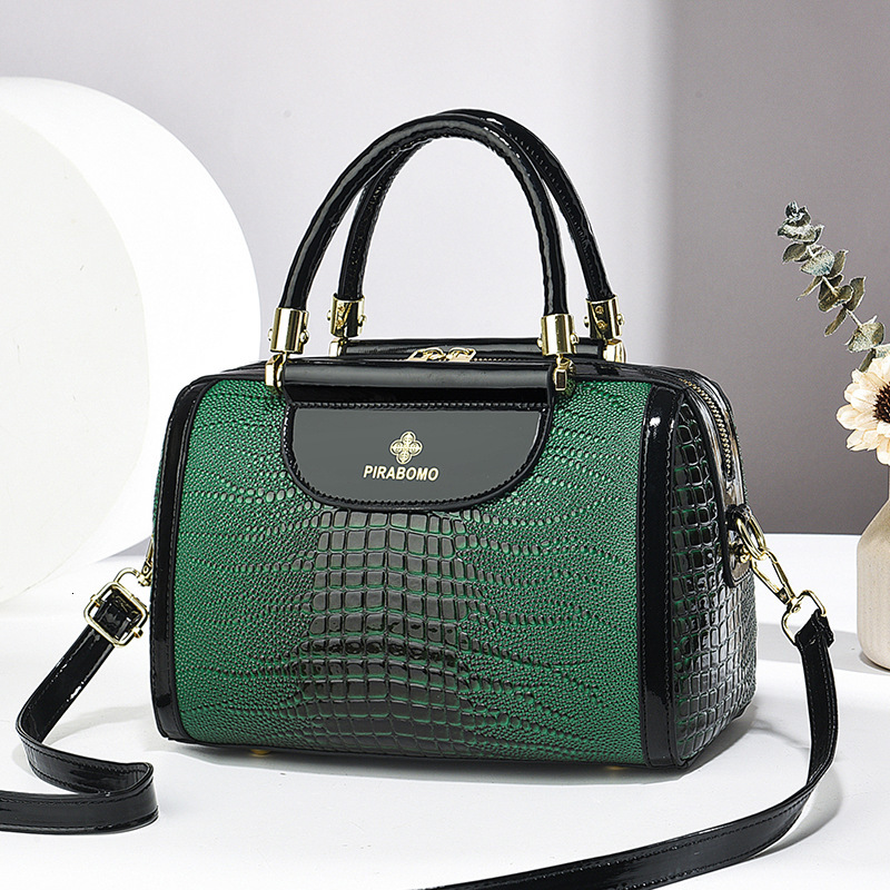 Free Shipping 2025 New Designer Bag For Women High-end Fashion Single Shoulder Handbag Multifunctional High-quality Shopping For Women