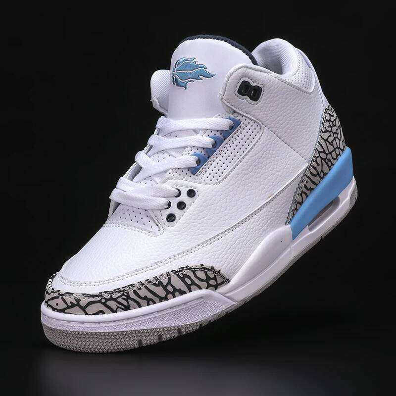 The new model of sports shoes is versatile in application, with excellent breathability suitable for both men and women.