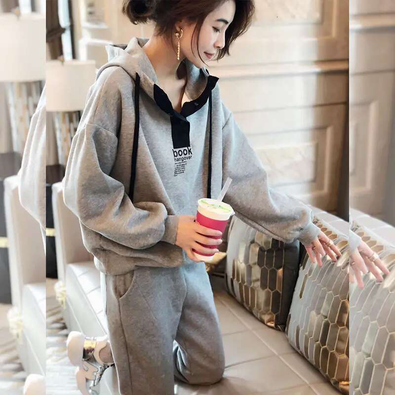 Sport Sweatshirts for Women Baggy Hoodies Loose Tops Pants 2 Piece Set Hooded Harajuku Fashion Autumn and Winter Female Clothes
