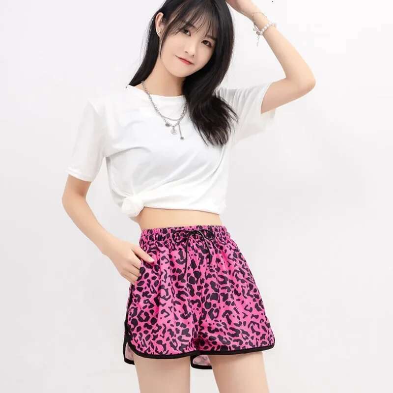 Woman Short Pants Gym Running High Waist Sports Sport Fitness Wide Elastic Shorts for Women Leopard Japanese 2000s Style Elegant