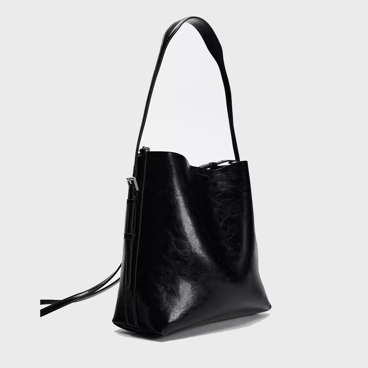 Free Shipping Designer 2025 autumn New Women's Bag Luxury Bag Black Elegant Double Strap Single Shoulder Fashion Handbag Crossbody Bucket Bag Wat