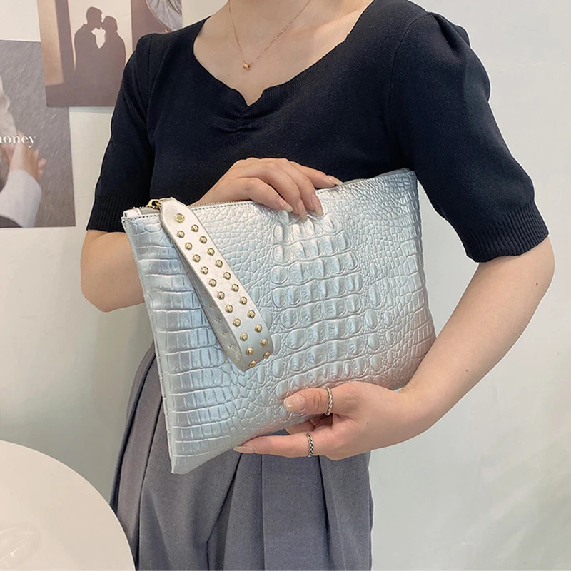 Fashion Handbags Women Bag PU Leather Clutch Ladies Evening Envelope Bag Female Day Clutches Purse Portable Wristlet Bag 250617