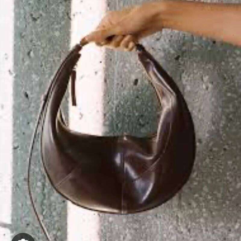 2025 New Premium Leather For Women Designer Metal Handle Design Handbag And Wallet Crossbody Armpit Bag