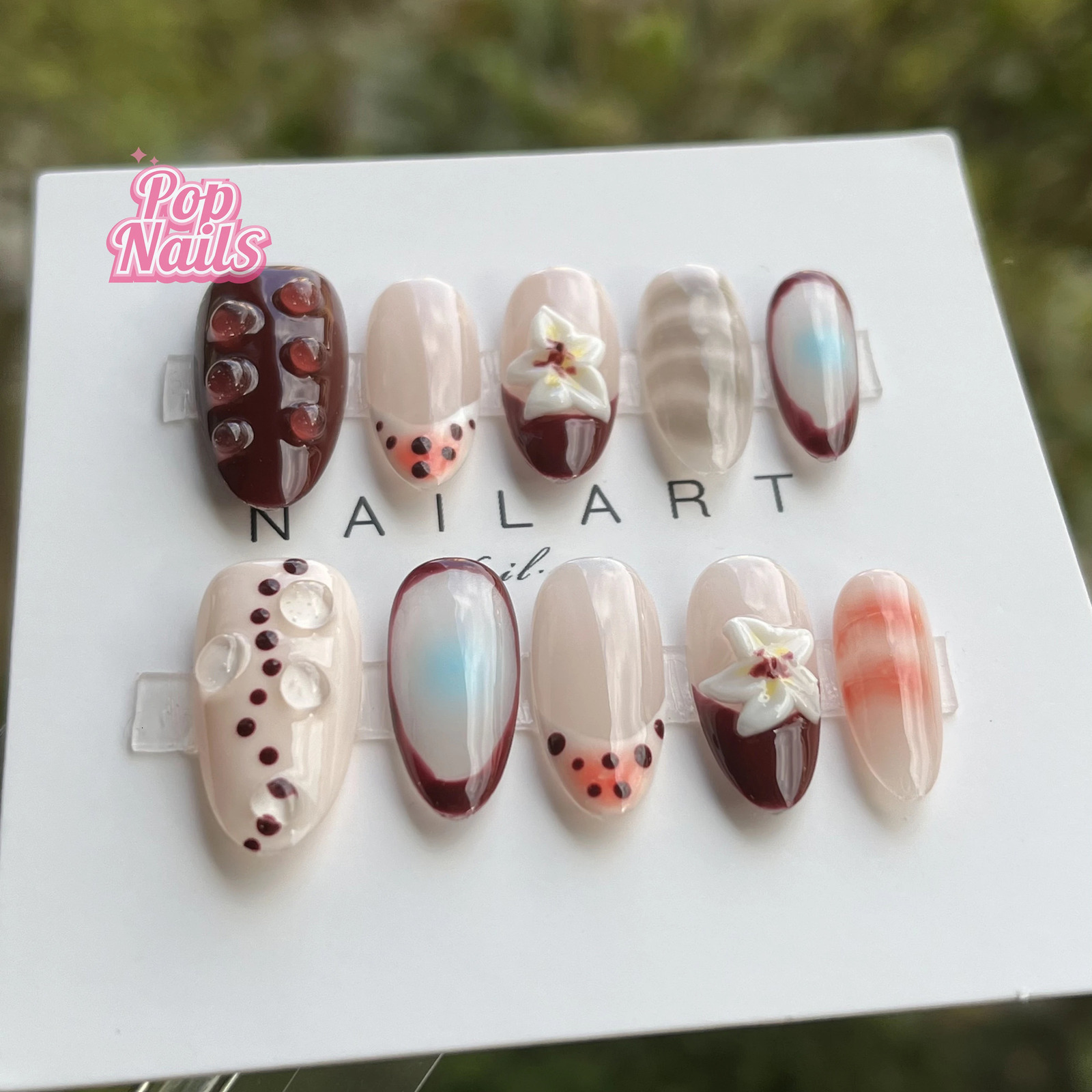 Fall Press on Nails Hand Made Brown 3D Flowers Raindrop Autumn Goth Hand Paint Flower Reusable Short Medium Almond Handmade Nail 250612