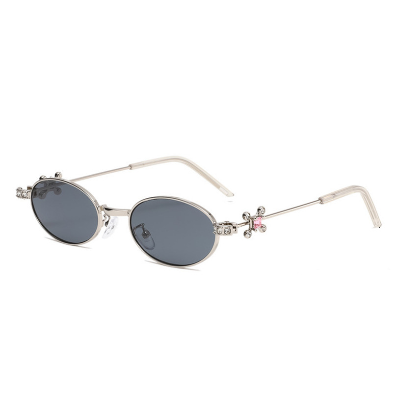 2025 New Fashion Sunglasses For Women, Celebrity Travel Photo UV Protection Trendy No-Makeup Versatile Shades