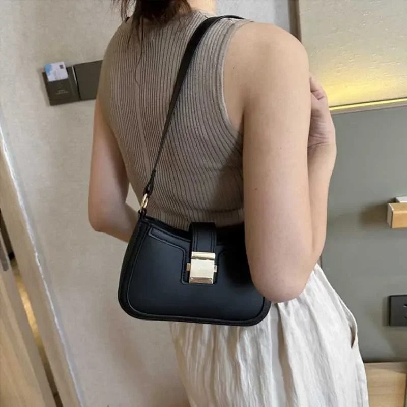 Women Vintage Handbag Brown PU Leather Gold Buckle Trendy Underarm Shoulder Bag Solid Color Handbag Women Simple Tote Bag 250614