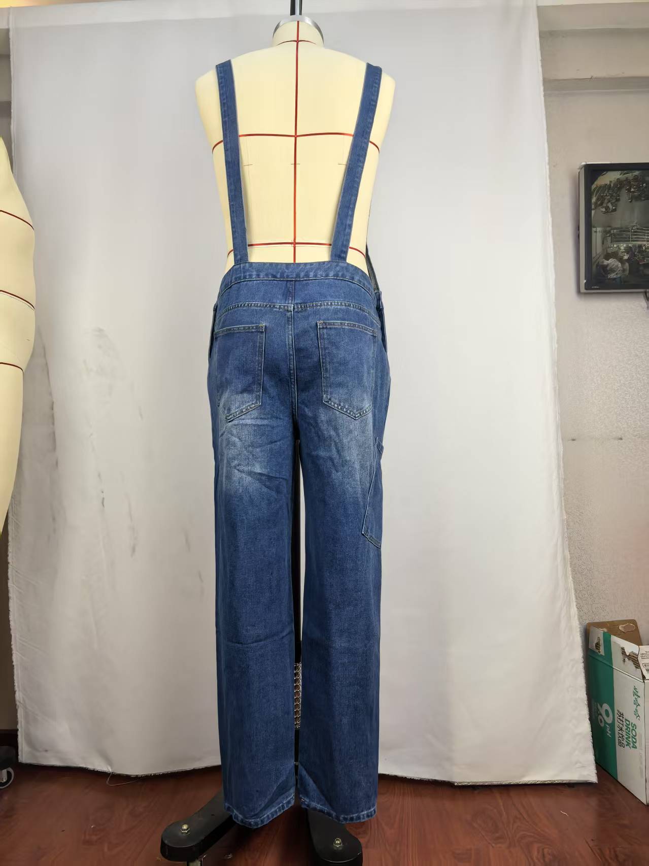 Men's Denim Cargo Shorts with Adjustable Shoulder Straps Men's denim overalls a wide range of styles