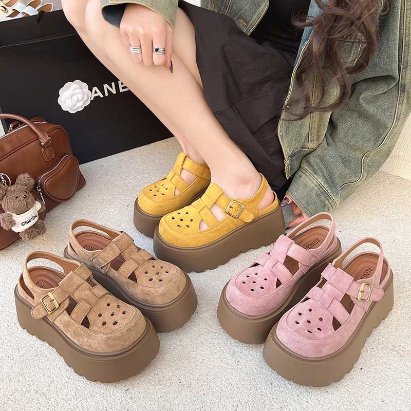 Womens Fashion Sandals New Outer Hollow Breathable Baotou Roman Shoes Anti-slip 2025 High-heeled Thick-soled Women Shoes Z250617