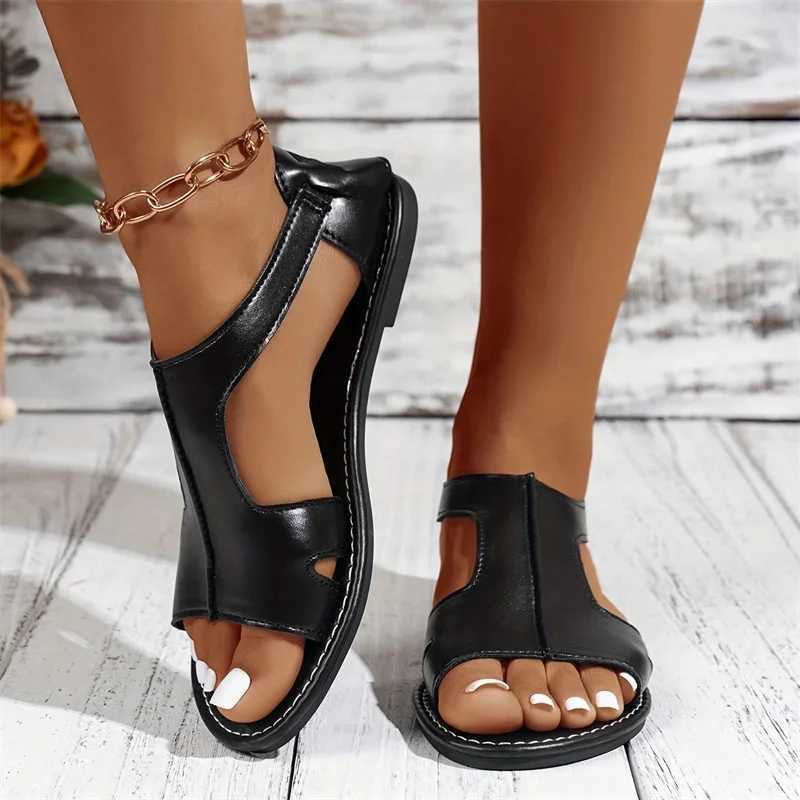 Women Flat Sandals 2025 Summer New Fashion Shallow Sandals Comfortable Lightweight Outdoor Beach Sandals Hot Shoes for Women Z250617