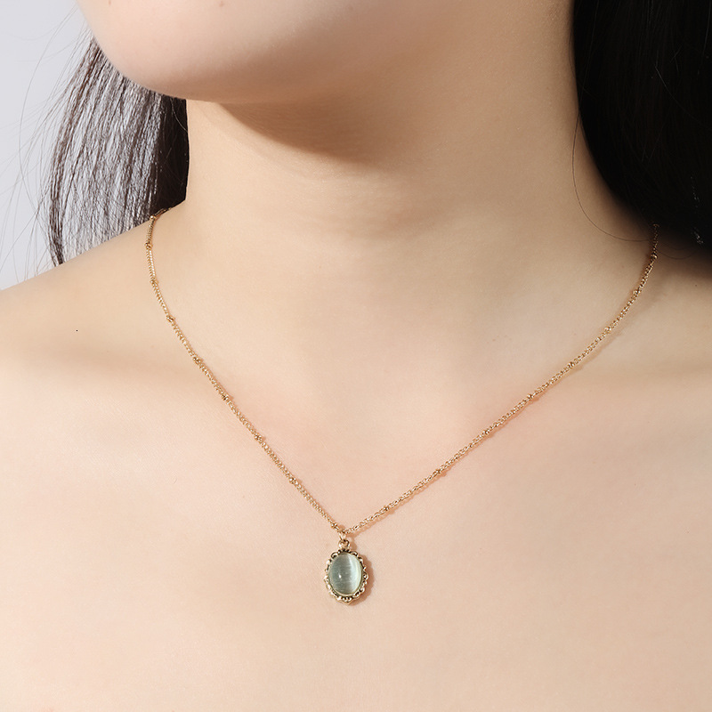 Fashion Light Style High-end Sense Lace Edge Freshwater Blue Cat's Eye Stone Necklace for Women Titanium Steel Elegant Non-fading Jewelry