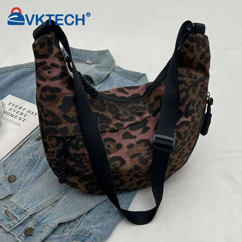 Women Fashion Shoulder Large Capacity Leopard Print Crescent Crossbody Adjustable Strap Half Moon Outdoor Travel Bag bag