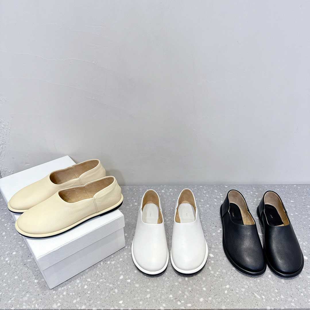 Top quality Women Canal Loafers slip-on Round toe Suede Ballet Flats Luxury Designer leather sole Classic Loafers Casual Dress Shoes factory footwear with box