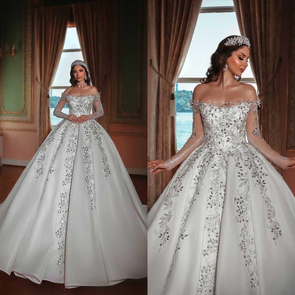 Vintage A Line Women Wedding Dress Appliques Crystal Bridal Gowns Off Shoulder Long Sleeves Sweep Train Dress Custom Made vestidos de novia