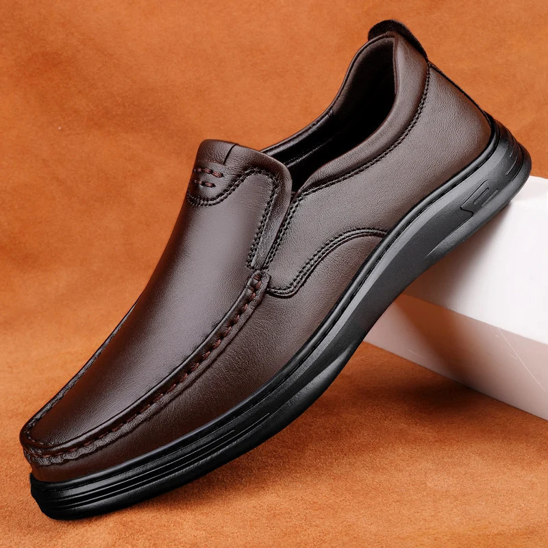 Mens Shoes Wide Width Leather Slip-On Casual Shoes Lightweight For Swollen Feet with Arch Support Pain Relief 250613