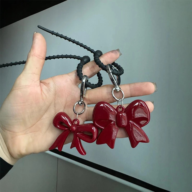 Exquisite Temperament Red Heart Bow Charms Keychain Versatile Phone Pendant Fashion Backpack Hanging Ornament Accessories Gifts 250616