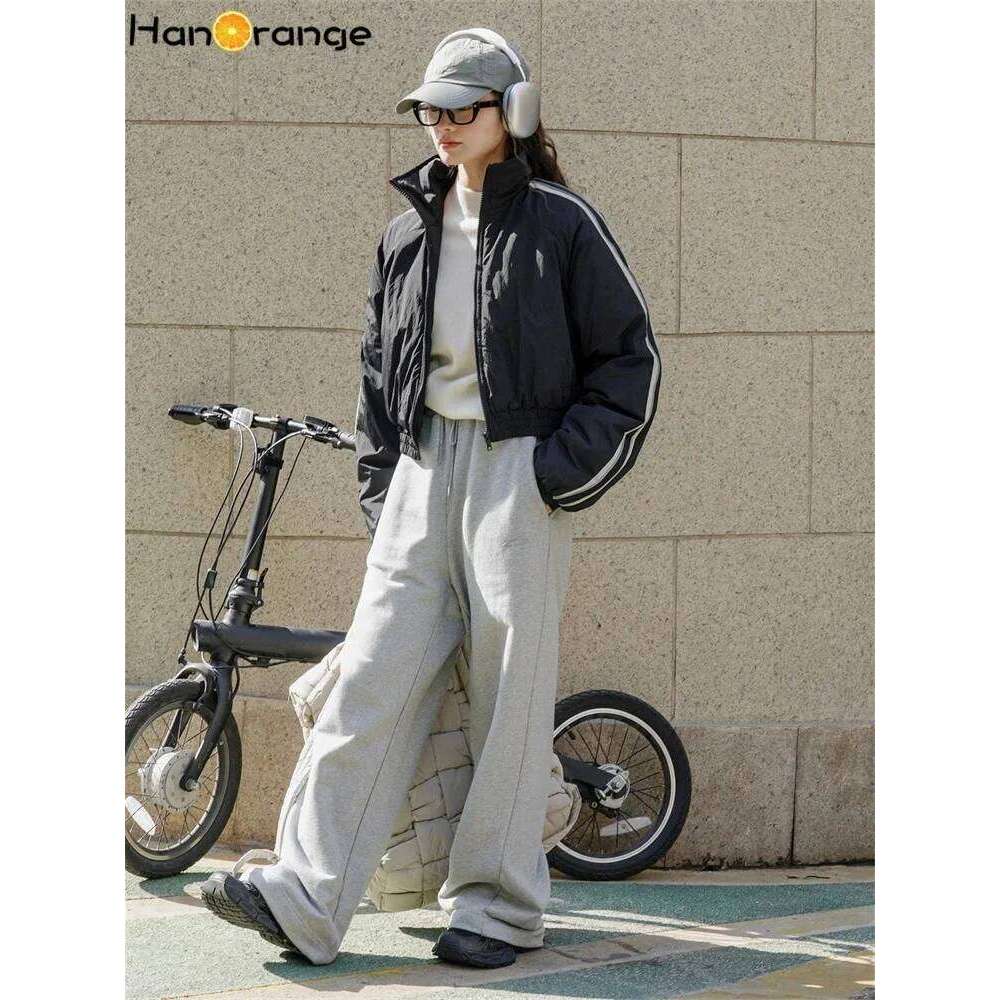 HanOrange 2024 Winter Casual Sports High Collar Short Parkas Loose Silhouette Warm Cotton-padded Jacket Black/Greyish Green