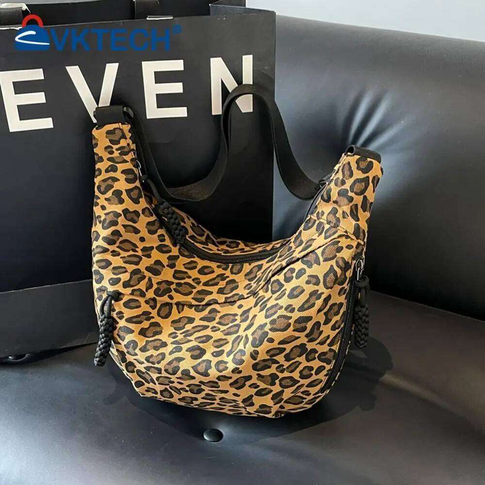 Women Fashion Shoulder Large Capacity Leopard Print Crescent Crossbody Adjustable Strap Half Moon Outdoor Travel Bag bag