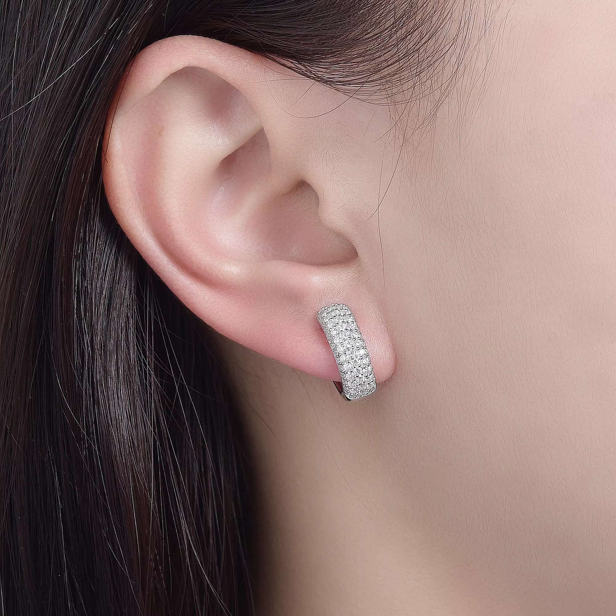 Ruizuan S925 Moissanite Fine Cuff Earrings Dainty Earrings Wholesale Silver 925 Pin Earrings