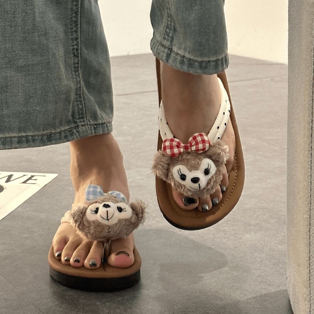 Summer Luxury bag Hot Selling Cartoon Cute Flip Flops for Outdoor Wear New Non Slip Versatile Soft Sole Beach Flat Ins Slippers