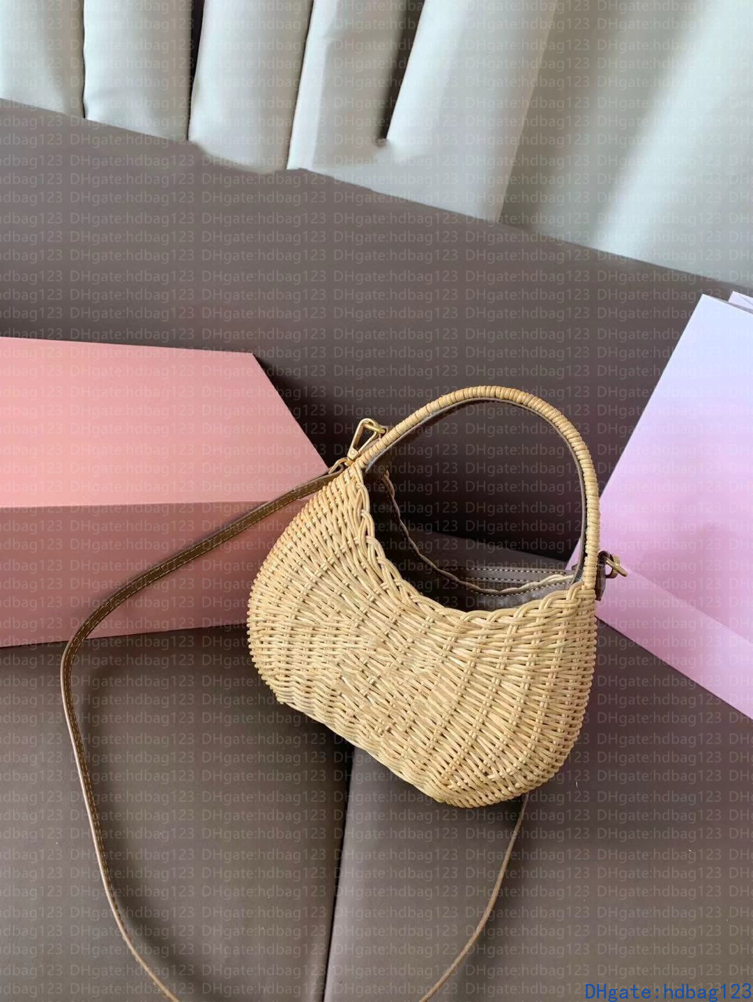 7A designer bag mirror quality classic woven beach bag vegetable basket bag shoulder bag women's vacation bag fashionable crossbody bag classic commuting bag 1:1 bag
