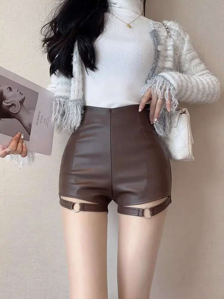 Shorts for Women Tight Solid Color Hollow Leather Biker Sexy Normal Japanese 2000s Style Wholesale Designer XL Woman Short Pants