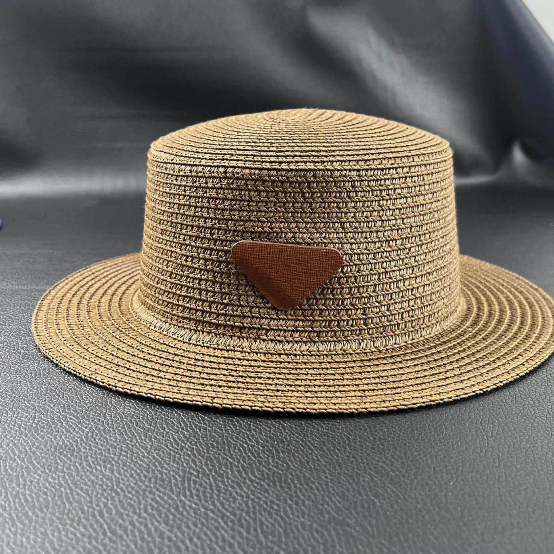 Spring and Autumn P Home Inverted Triangle Straw Hat for Women, Summer Flat Top British Jazz Sun Hat, Sunshade and Sun Protection Hat 250615
